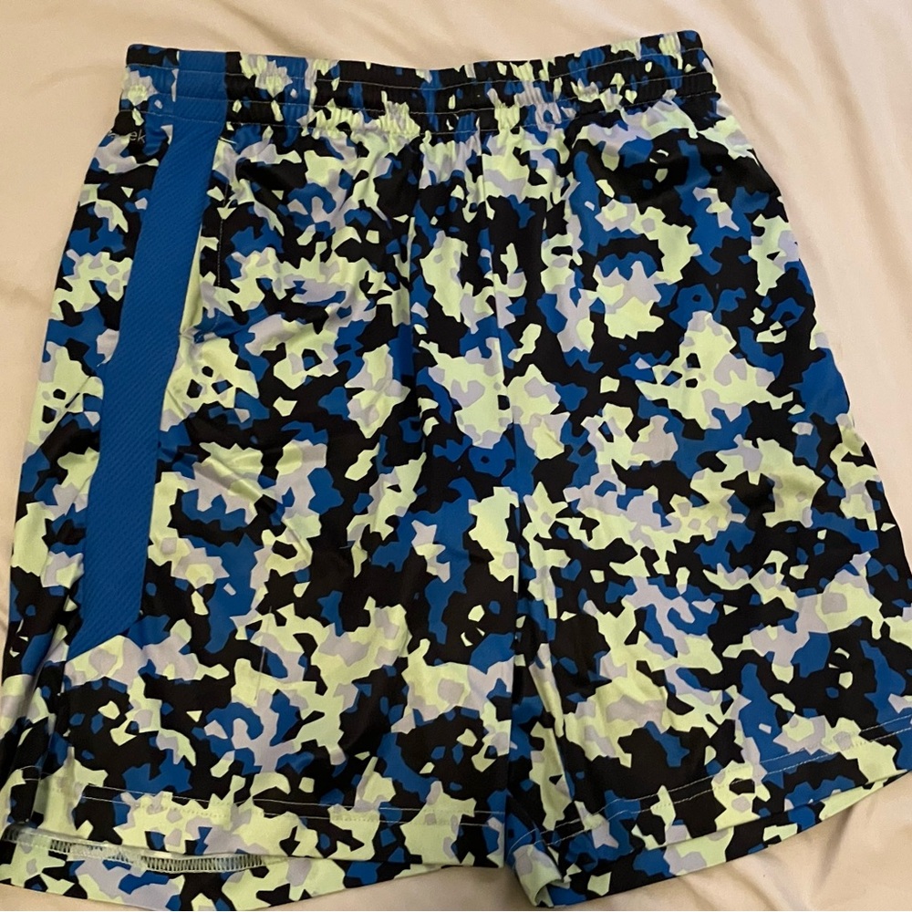 Tek Gear Camouflage Shorts !Accepting Offers Bundle Deals Available